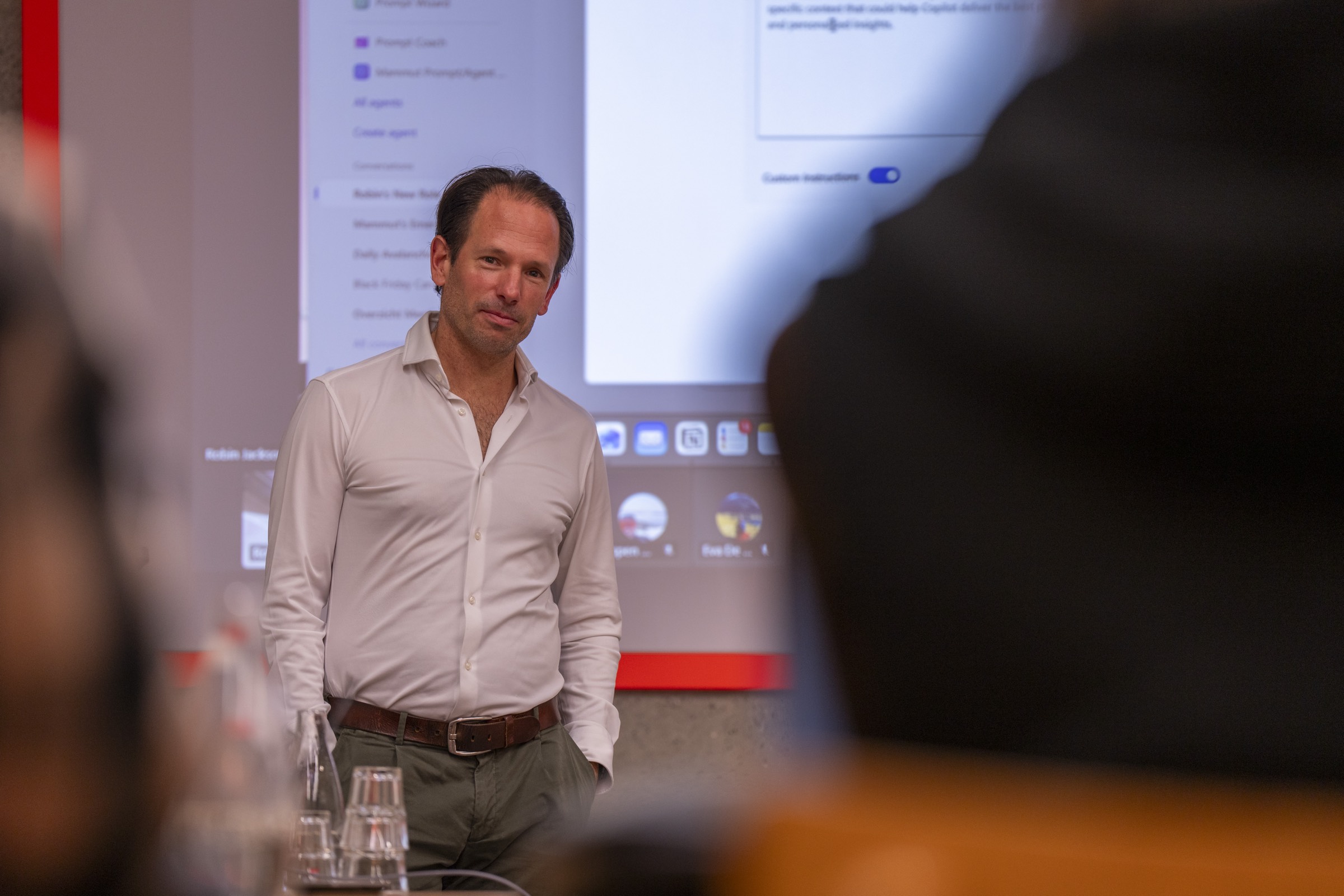 Greg presenting AI at Mammut