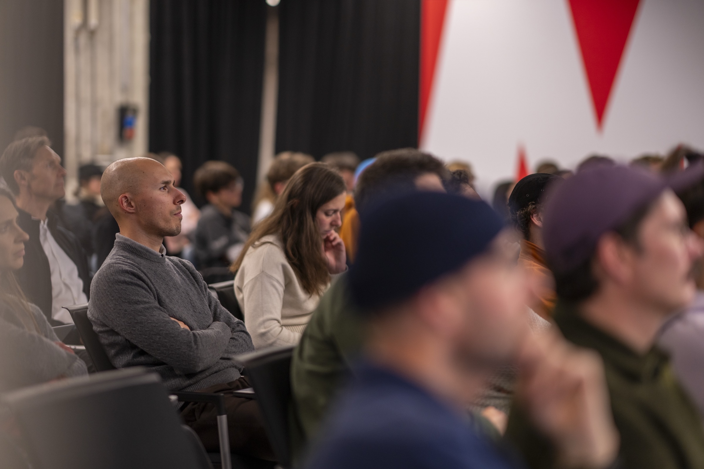 Engaged audience members during Greg's session