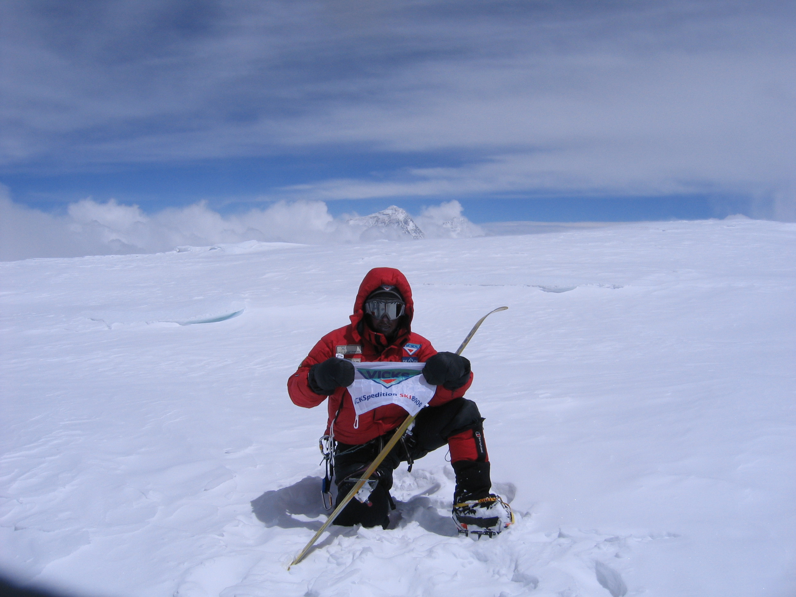 Greg Nieuwenhuys on the summit of Cho Oyu, 8,201m