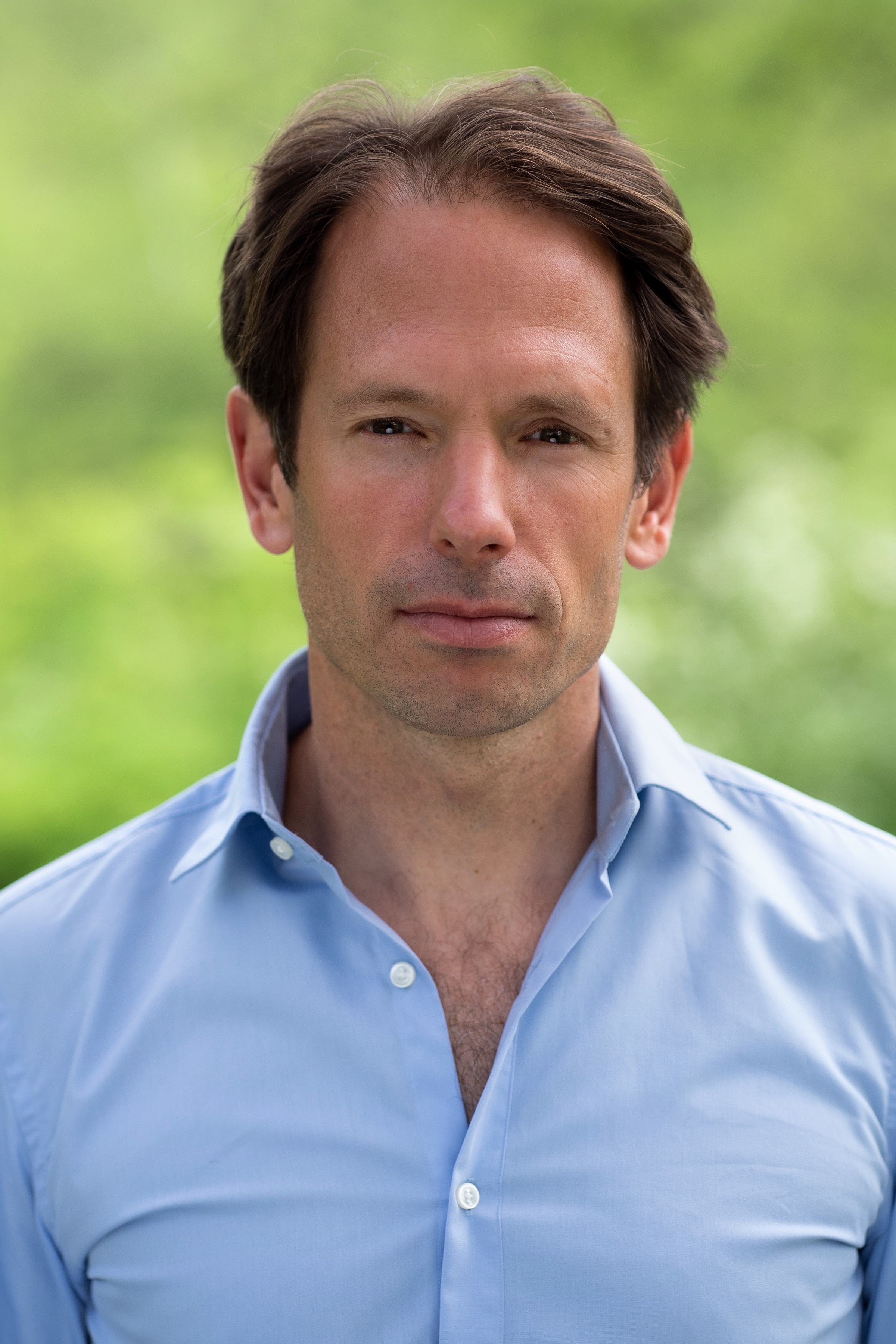 Greg Nieuwenhuys, CEO
